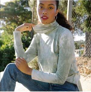 Tradlands Top Womens XXS Green Sage Monty Tie Dye Turtleneck Long Sleeve Stretch